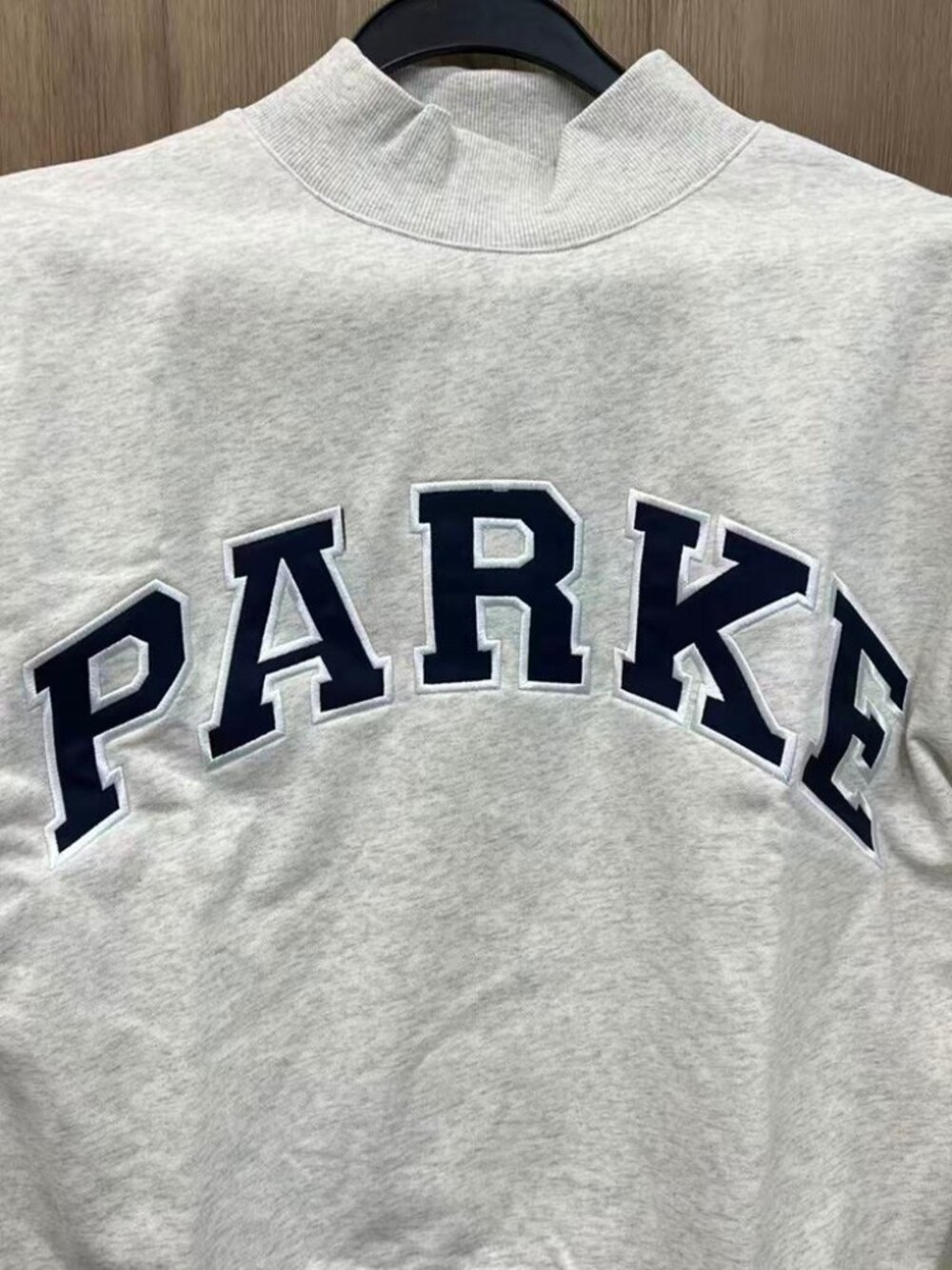 Grey Parke Mock Neck Crop Sweatshirt S/M - Picture 2 of 6
